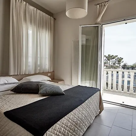 Rouge Maison 밀라노마리티마