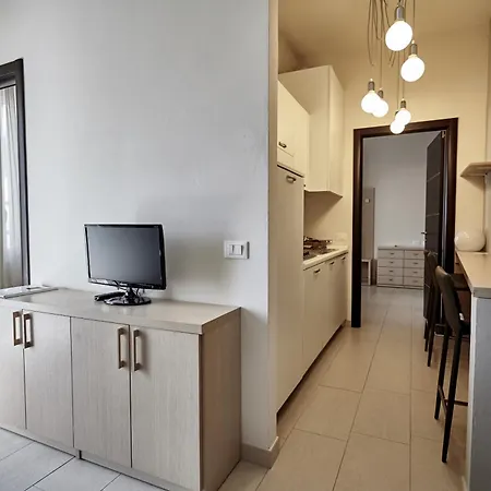 Rouge Maison 밀라노마리티마