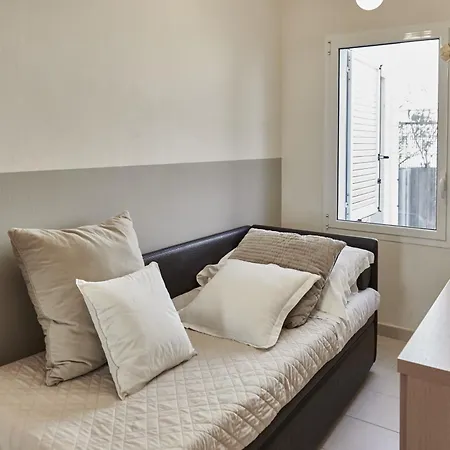 Rouge Maison 밀라노마리티마